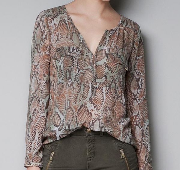camisa estampada cobra